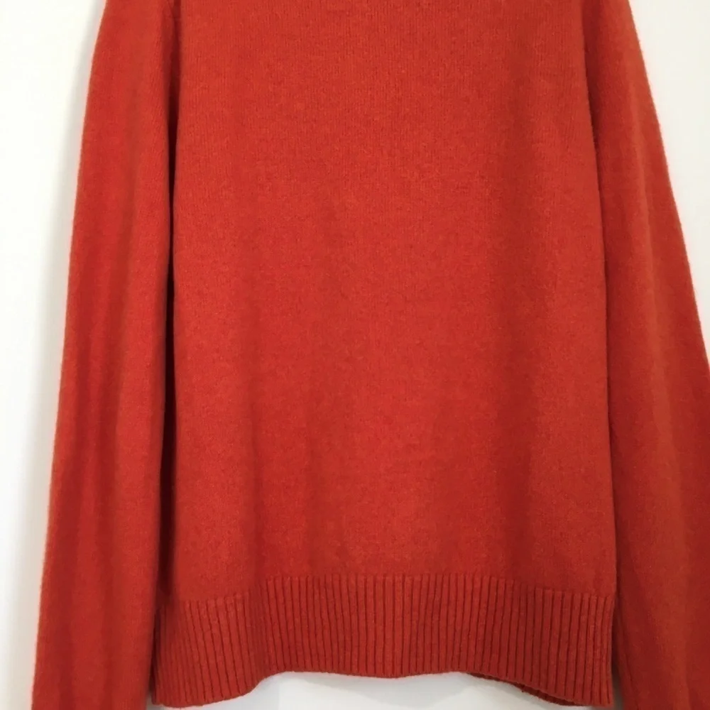 Banana Republic Merino Wool & Cotton Crew Neck Long Sleeve Tight Knit Sweater